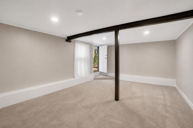 5690 Lupin Ln, Pollock Pines, CA 95726