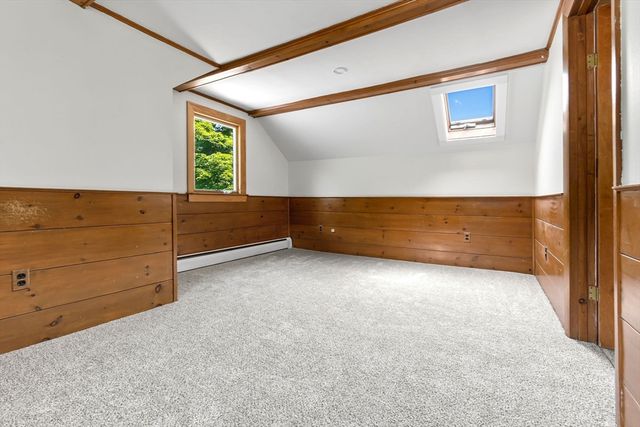 10 Standley St, Beverly, MA 01915