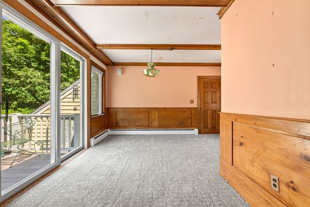 10 Standley St, Beverly, MA 01915