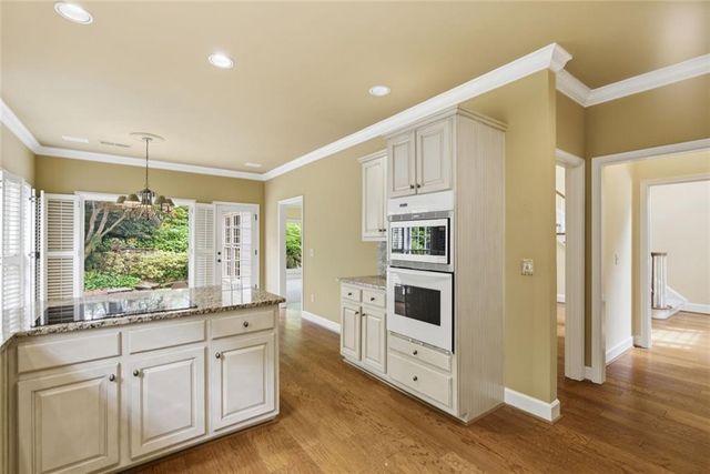 2570 Club Springs Drive, Roswell, GA 30076