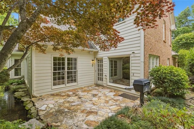 2570 Club Springs Drive, Roswell, GA 30076