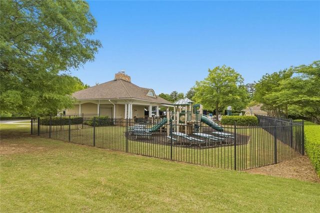 2570 Club Springs Drive, Roswell, GA 30076