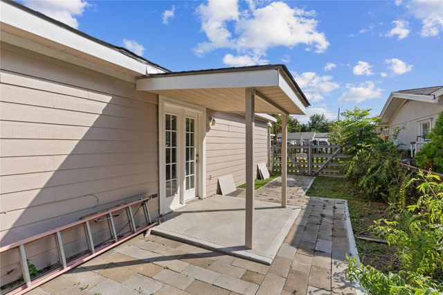 10613 Chadwick Street, Houston, TX 77029