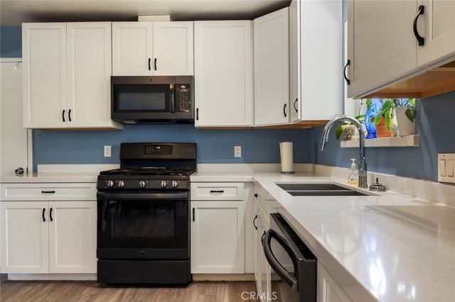 800 Frank Court, Manteca, CA 95336