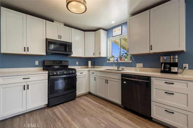 800 Frank Court, Manteca, CA 95336