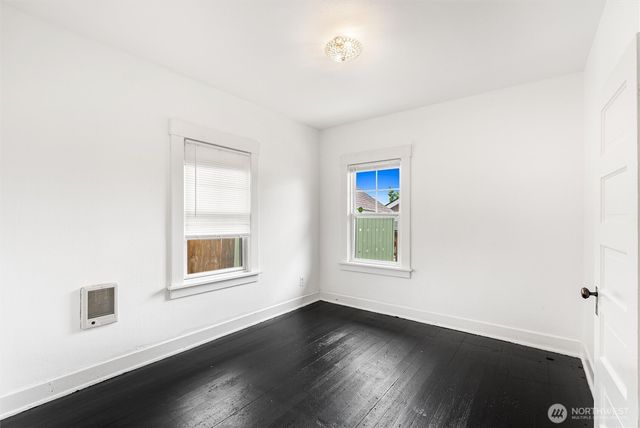 3561 E M Street, Tacoma, WA 98404