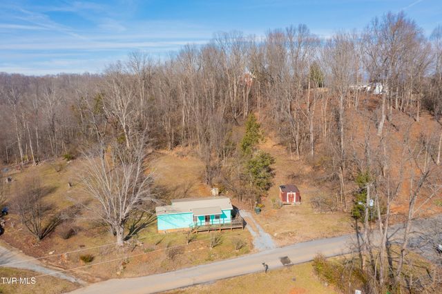 219 Old Siam Road, Elizabethton, TN 37643