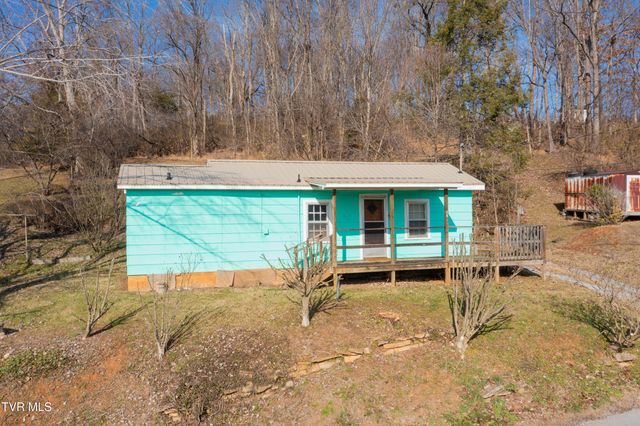 219 Old Siam Road, Elizabethton, TN 37643