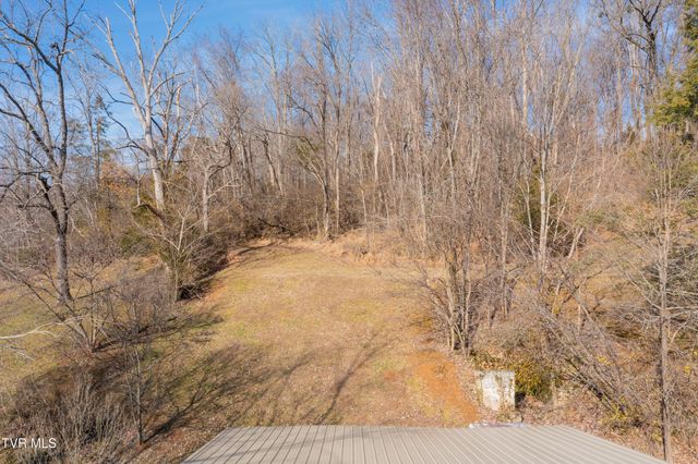 219 Old Siam Road, Elizabethton, TN 37643