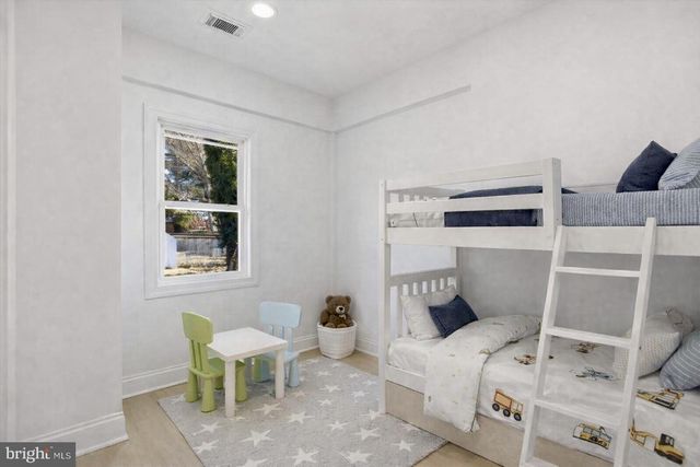 219 DORIS, Brooklyn Park, MD 21225