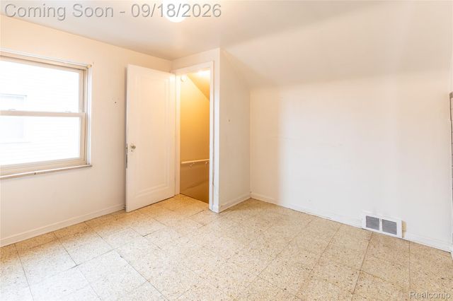 4420 Lapham Street, Dearborn, MI 48126