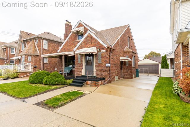 4420 Lapham Street, Dearborn, MI 48126