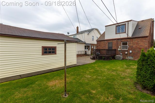 4420 Lapham Street, Dearborn, MI 48126