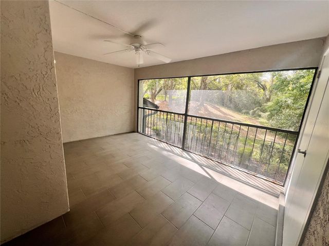 17 ESCONDIDO CIRCLE 239, Altamonte Springs, FL 32701