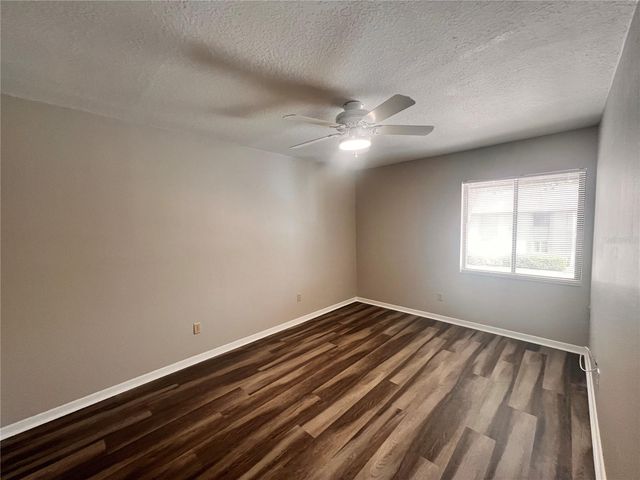 17 ESCONDIDO CIRCLE 239, Altamonte Springs, FL 32701