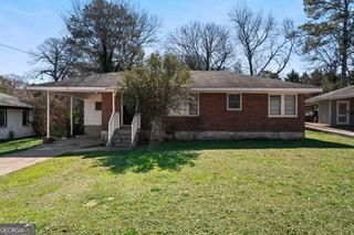 871 Springvalley Drive, Forest Park, GA 30297