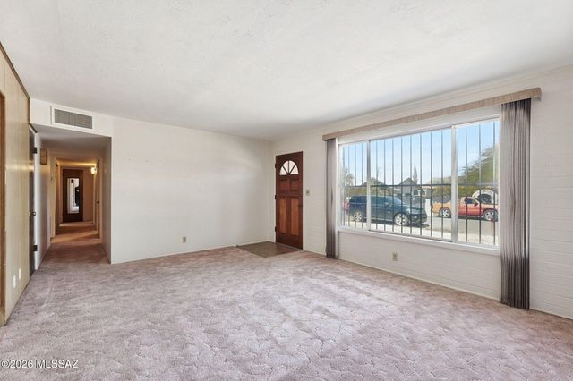 5970 E 35th Street, Tucson, AZ 85711