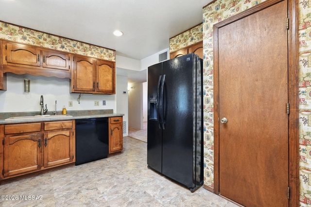 5970 E 35th Street, Tucson, AZ 85711