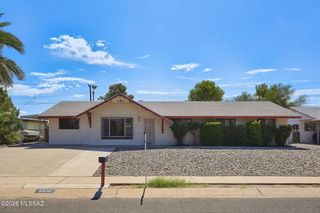 5970 E 35th Street, Tucson, AZ 85711