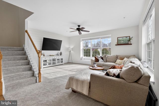 1418 BRAYDEN DR, Marcus Hook, PA 19061