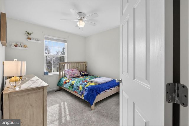 1418 BRAYDEN DR, Marcus Hook, PA 19061