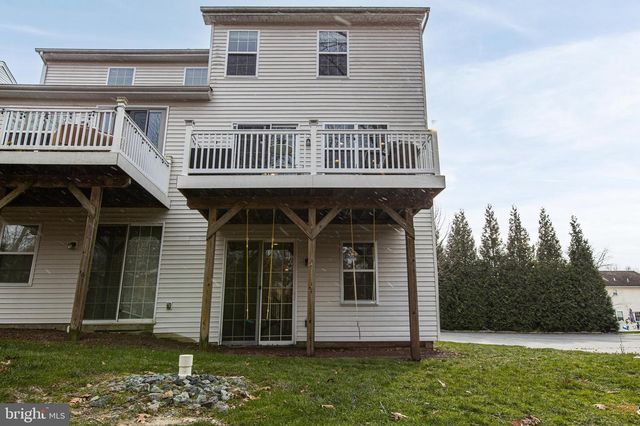 1418 BRAYDEN DR, Marcus Hook, PA 19061