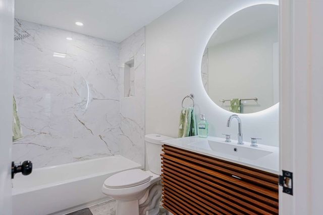 27 Silver Road 27, Everett, MA 02149