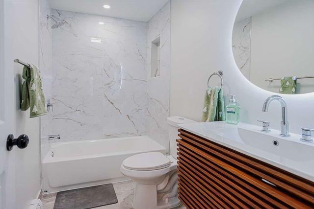 27 Silver Road 27, Everett, MA 02149