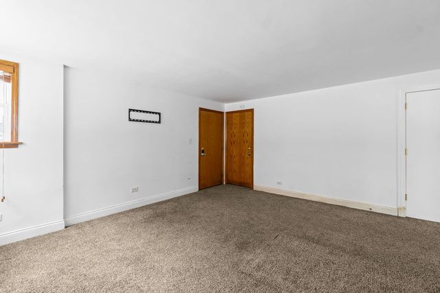 26 W Conti Parkway 1N, Elmwood Park, IL 60707