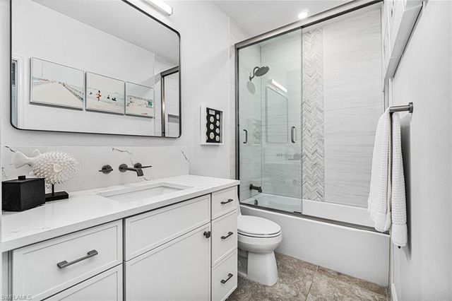 27175 Oakwood Lake DR 201, Bonita Springs, FL 34134