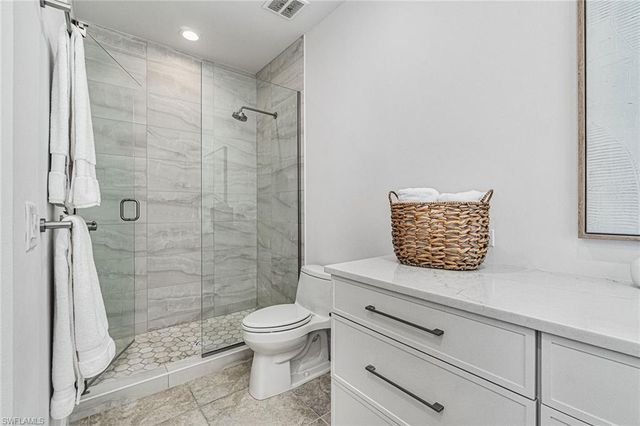27175 Oakwood Lake DR 201, Bonita Springs, FL 34134