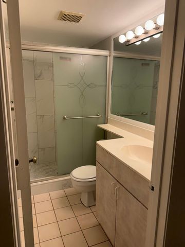 4961 Sable Pine Circle B1, West Palm Beach, FL 33417