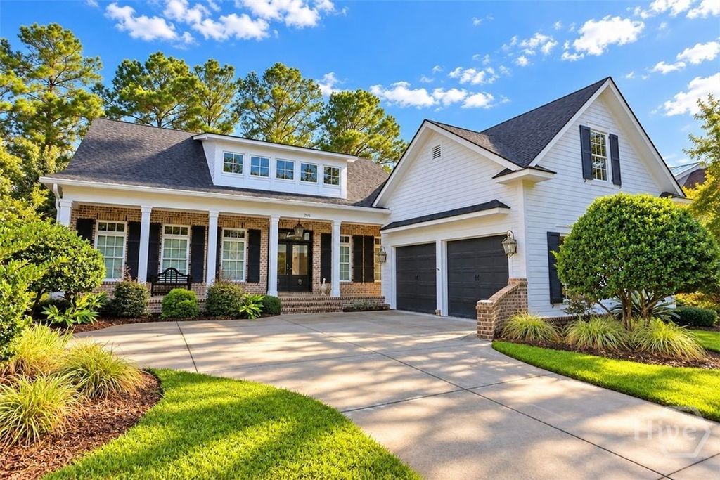 Image 2 of property listing at 205 Spanton Crescent, Pooler, GA 31322