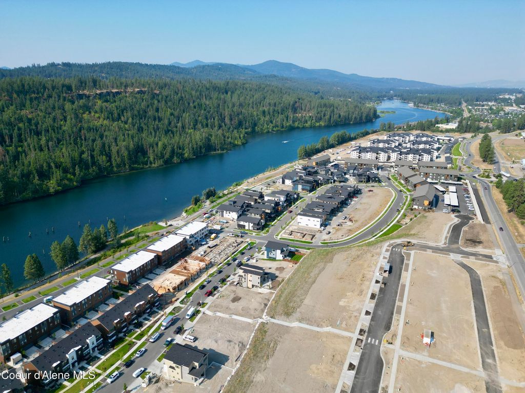 2721 W Lumber Ln, Coeur d'Alene, ID 83814 photo 4