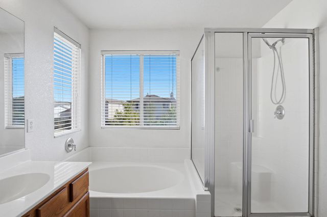 442 Olivine Ave, Lathrop, CA 95330