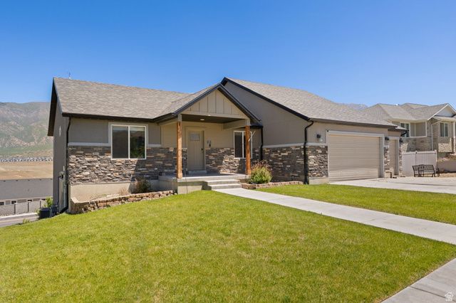 1043 VALLEY VIEW DR, Santaquin, UT 84655