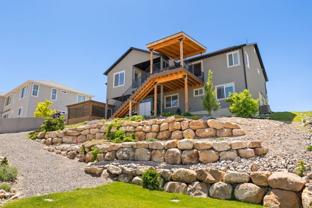 1043 VALLEY VIEW DR, Santaquin, UT 84655