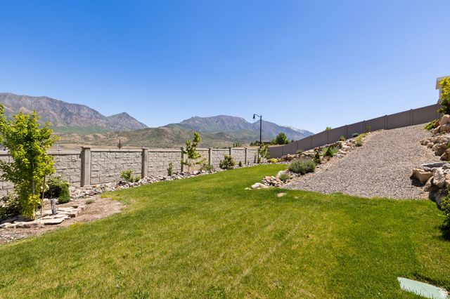 1043 VALLEY VIEW DR, Santaquin, UT 84655