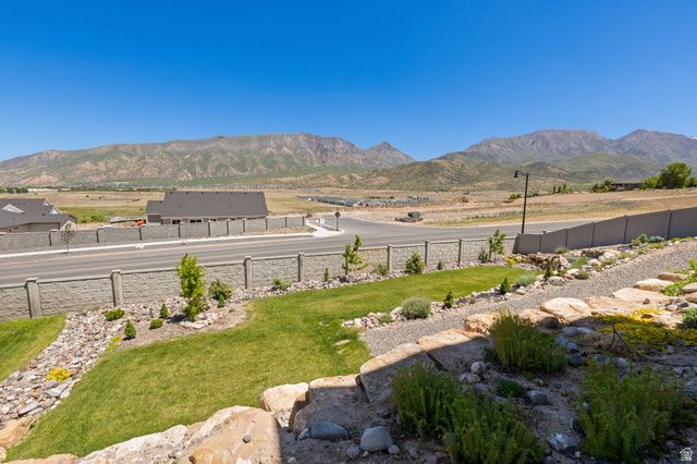 1043 VALLEY VIEW DR, Santaquin, UT 84655