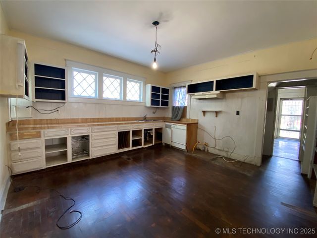 1501 E Okmulgee Street, Muskogee, OK 74403