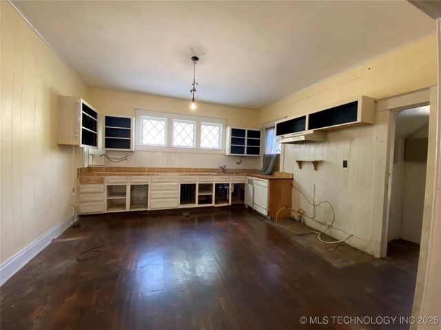 1501 E Okmulgee Street, Muskogee, OK 74403
