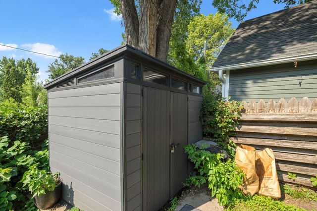 4004 Upton Avenue S, Minneapolis, MN 55410
