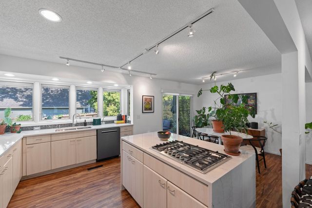 4004 Upton Avenue S, Minneapolis, MN 55410