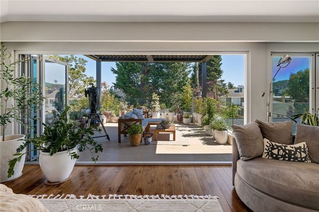 1626 1st Street, Manhattan Beach, CA 90266