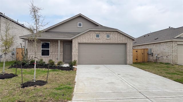 9226 Speckled Trout Drive, Baytown, TX 77521