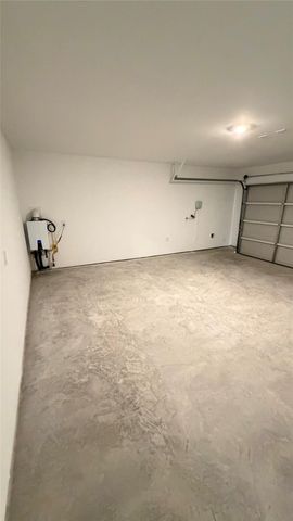 9226 Speckled Trout Drive, Baytown, TX 77521