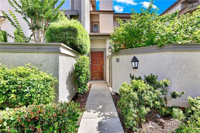 10 Evening Shadow, Irvine, CA 92603