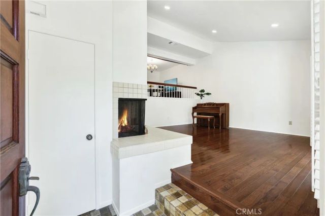 10 Evening Shadow, Irvine, CA 92603
