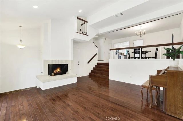 10 Evening Shadow, Irvine, CA 92603