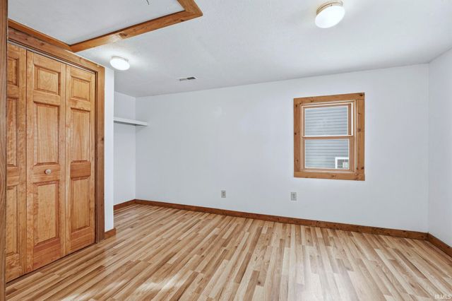 735 Lane 274 Crooked Lake, Angola, IN 46703